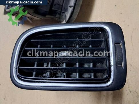 Volkswagen Polo Kalorifer çıkma parça