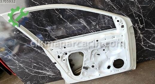 Volkswagen Polo Sol Ön Kapı 2G4831051 çıkma parça