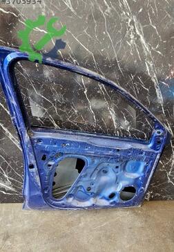 Volkswagen Polo Sol Ön Kapı çıkma parça