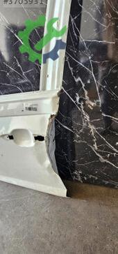 Volkswagen Polo Sol Ön Kapı 2G4831051 çıkma parça