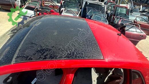 Volkswagen Polo Tavan çıkma parça