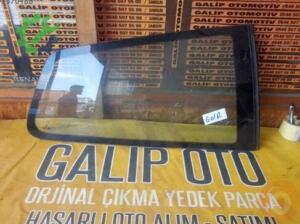 Volkswagen Polo Tek Kapı Sağ Arka Kelebek Cam Orjinal Çıkma