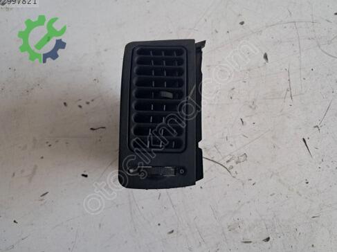 Volkswagen Polo Sağ Torpido çıkma parça
