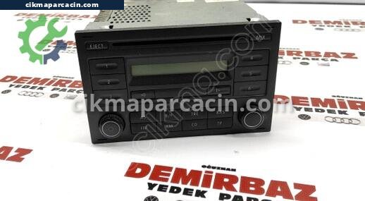 Volkswagen Polo Teyp çıkma parça