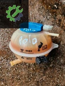 Volkswagen polo yedek su deposu çıkma orjinal sökme