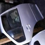 VOLKSWAGEN SAĞ ARKA KAPI ORJİNAL