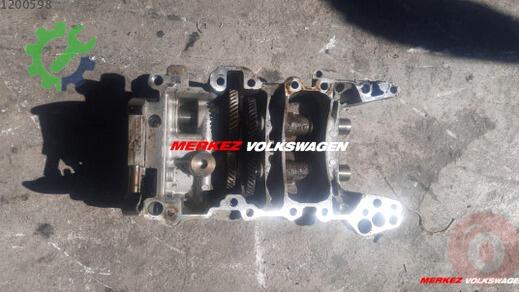 Volkswagen Scirocco Yağ Pompası 06B103535F çıkma parça
