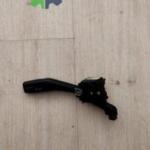 VOLKSWAGEN SİNYAL KOLU ÇIKMA ORİJİNAL 1K0953513