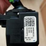 VOLKSWAGEN SİNYAL KOLU ÇIKMA ORİJİNAL 1K0953513