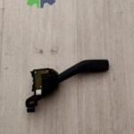 VOLKSWAGEN SİNYAL KOLU ÇIKMA ORİJİNAL 1K0953513E