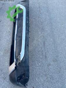 Volkswagen T Cross  arka tampon difüzör
