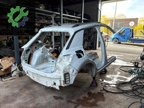 Volkswagen T-Roc Tavan çıkma parça