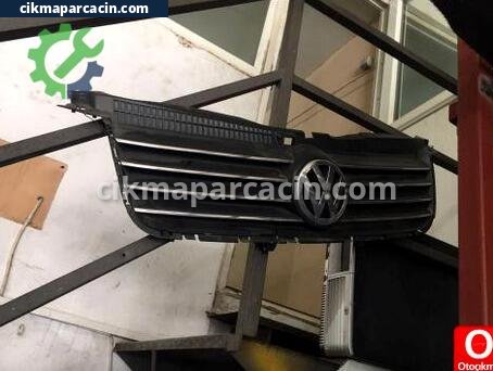 Volkswagen Transporter Ön Panjur çıkma parça