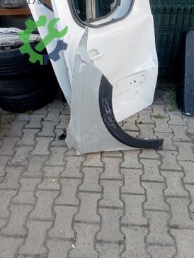 Volkswagen Taigo Sağ Ön Çamurluk çıkma parça