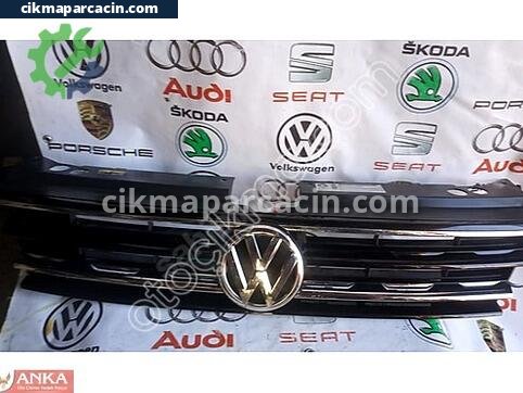 Volkswagen Tiguan Ön Panjur çıkma parça