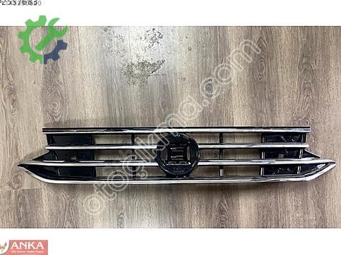 Volkswagen Tiguan Ön Panjur çıkma parça