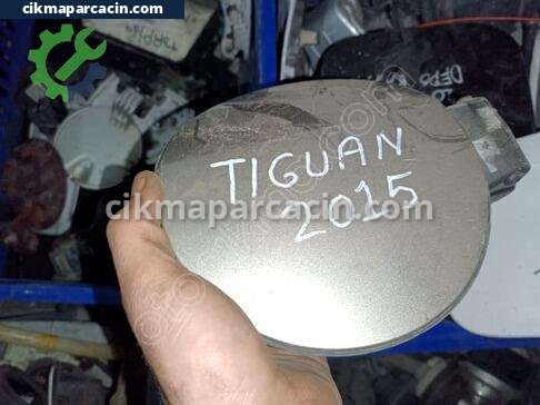 Volkswagen Tiguan Depo Kapağı çıkma parça
