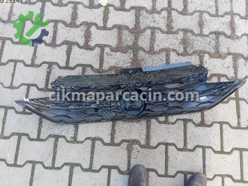 Volkswagen Tiguan Ön Panjur çıkma parça
