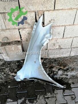 Volkswagen Tiguan Sol Ön Çamurluk çıkma parça