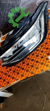Volkswagen Tiguan Sol Ön Far çıkma parça