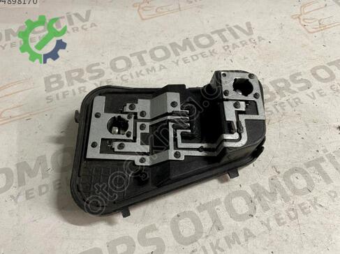 Volkswagen Touareg Sağ Arka Stop 7L6945258 çıkma parça