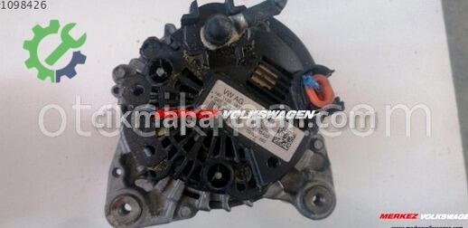 Volkswagen Touran Şarj Dinamosu 04E903015 çıkma parça