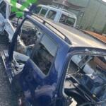 VOLKSWAGEN TOURAN SAĞ ARKA KESME ÇAMURLUK ORJİNAL ÇIKMA