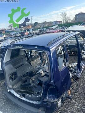 Volkswagen Touran Sağ Arka Çamurluk çıkma parça