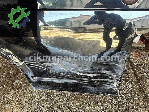 Volkswagen Transporter Sol Ön Kapı çıkma parça