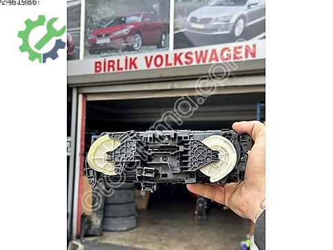 Volkswagen Transporter Klima Paneli çıkma parça