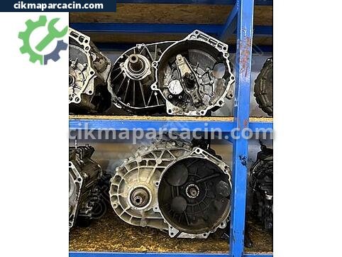 Volkswagen Transporter Şanzıman Komple çıkma parça