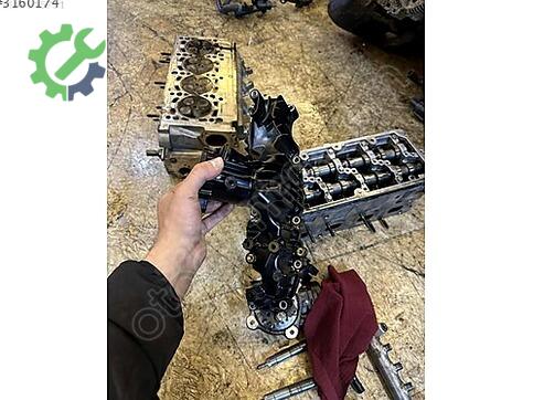 Volkswagen Transporter Emme Manifoldu çıkma parça