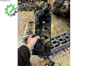 VOLKSWAGEN TRANSPORTER KÜRBÜRÜTÖR KAPAĞI 03L 103 469 G