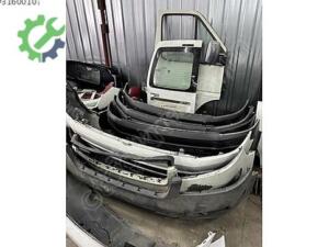 Volkswagen Transporter Ön Tamponları Çıkma Orijinal