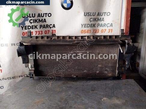 Volkswagen Transporter Radyatör çıkma parça
