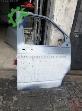 Volkswagen Transporter Sağ Ön Kapı çıkma parça