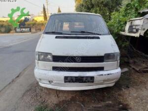 Volkswagen Transporter T4 ön far