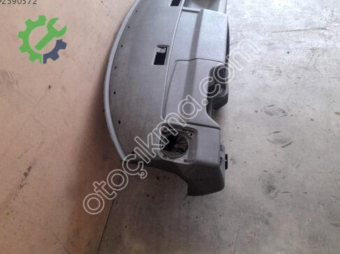Volkswagen Transporter Torpido çıkma parça