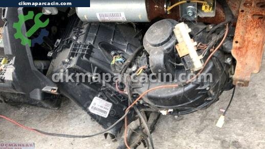 Volkswagen Transporter Kalorifer Kutusu çıkma parça