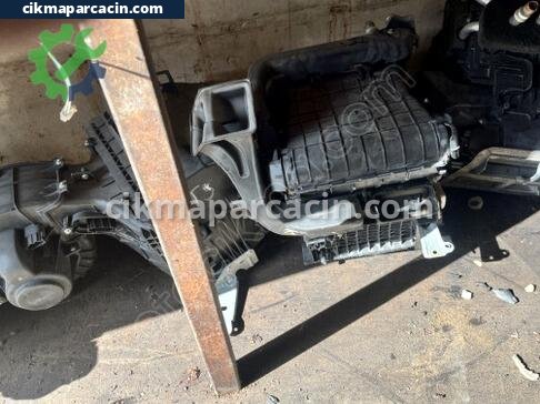Volkswagen Transporter Kalorifer Kutusu çıkma parça