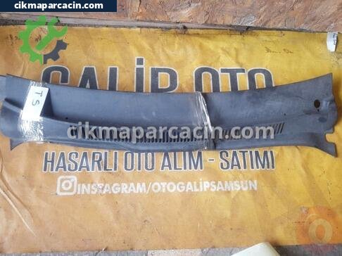 Volkswagen Transporter Ön Cam Izgarası çıkma parça
