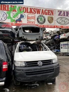 Volkswagen Transporter Komple Ön çıkma parça