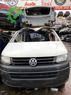 Volkswagen Transporter Komple Ön çıkma parça