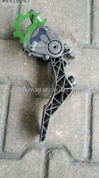 Volkswagen Transporter Pedal çıkma parça