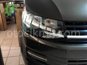 Volkswagen Transporter T7 ön sağ far hatasız orjinal çıkma