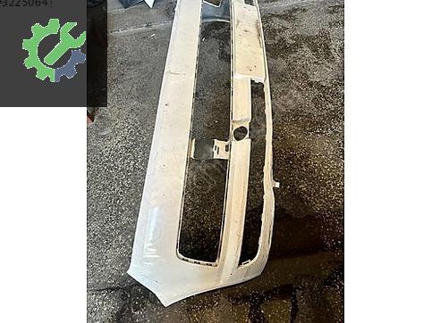 Volkswagen Transporter Ön Tampon çıkma parça
