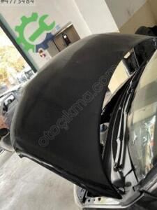 VOLKSWAGEN TRANSPOTER 5 2.5 KAPUT ORJİNAL ÇIKMA