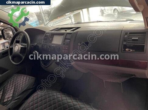 Volkswagen Transporter Torpido çıkma parça
