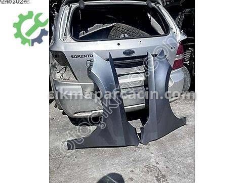 Volkswagen Jetta Ön Çamurluk çıkma parça