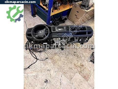 Volkswagen Transporter Torpido çıkma parça